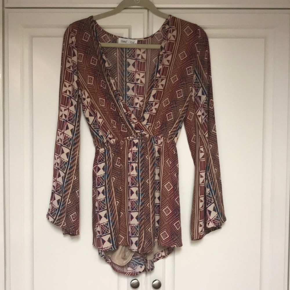 Bell sleeve printed romper